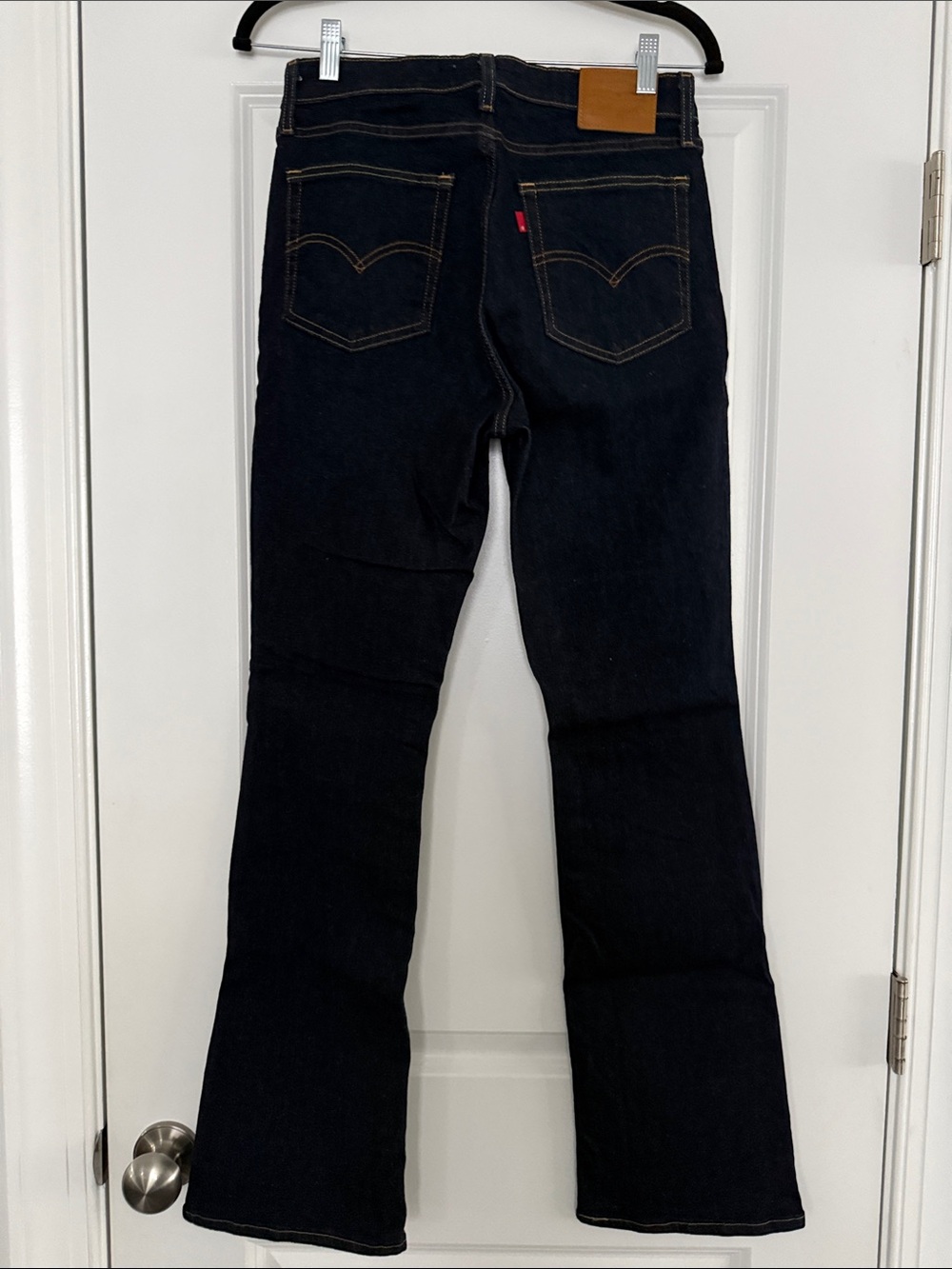 Levi's Women's Dark Indigo Bootcut Jeans - Picture 4 of 7